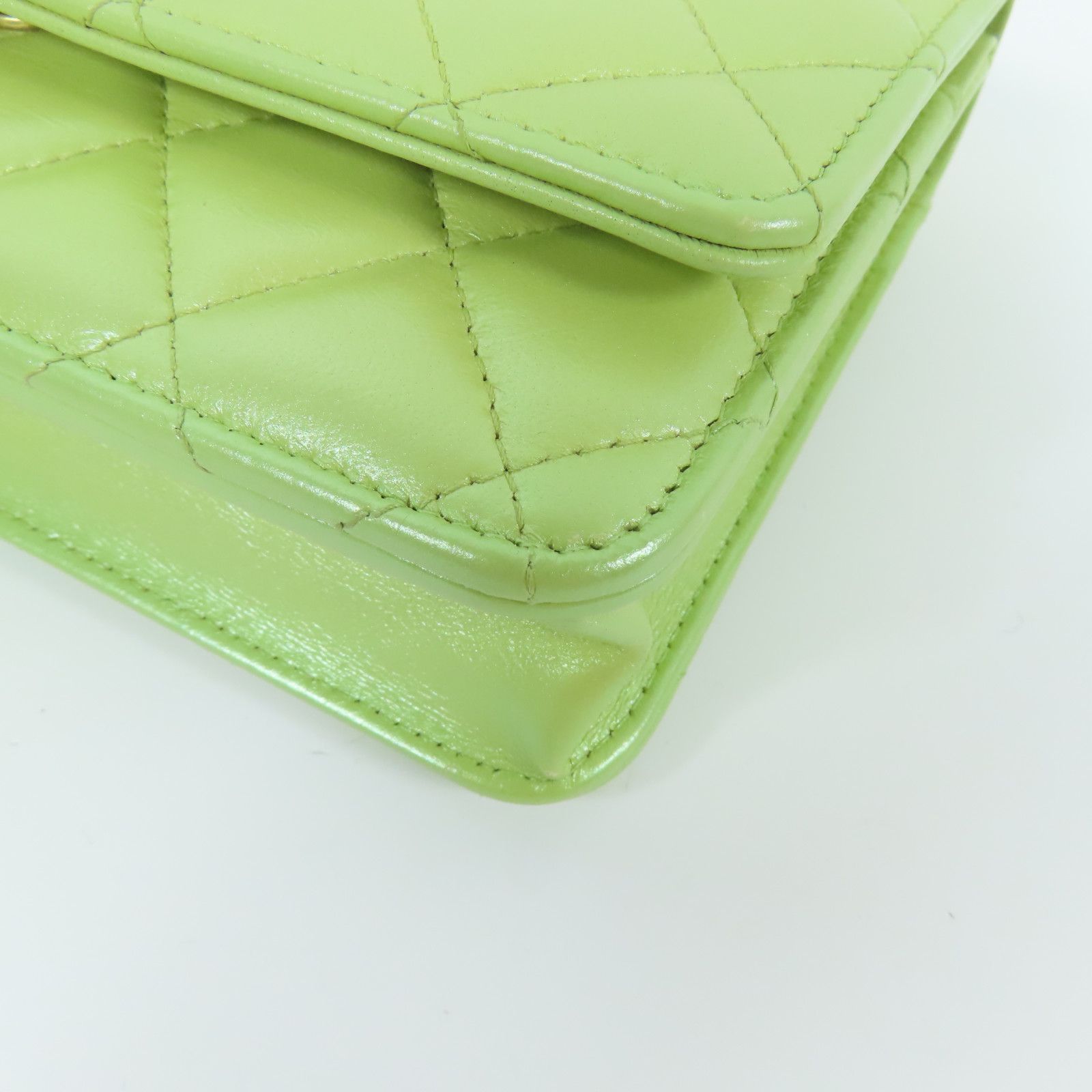 Chanel Green Cowhide Leather Woc Wallet On Chain Golden Cross Shoulder Back Bag Calfskin (cowhide) Ap 31