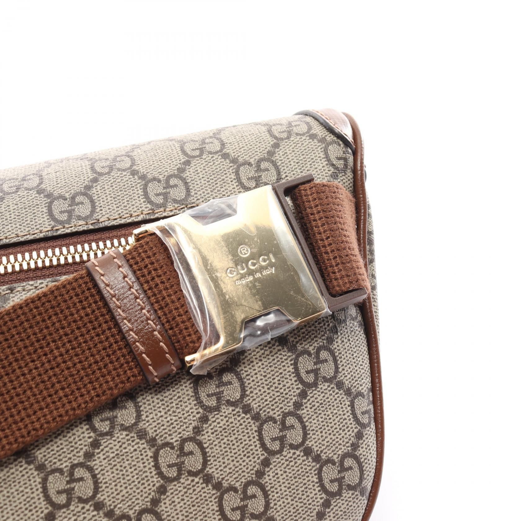 Gucci GG Supreme Monogram Textured Calfskin Retro Interlocking G Belt Bag