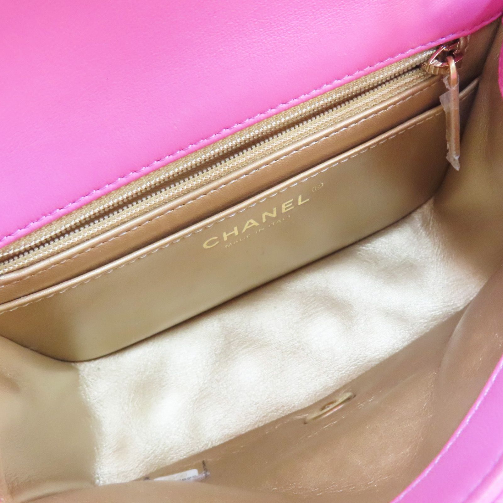 Chanel Matelasse Coco 17 Pearl Crush Shoulder Lambskin Pink Gold Metal