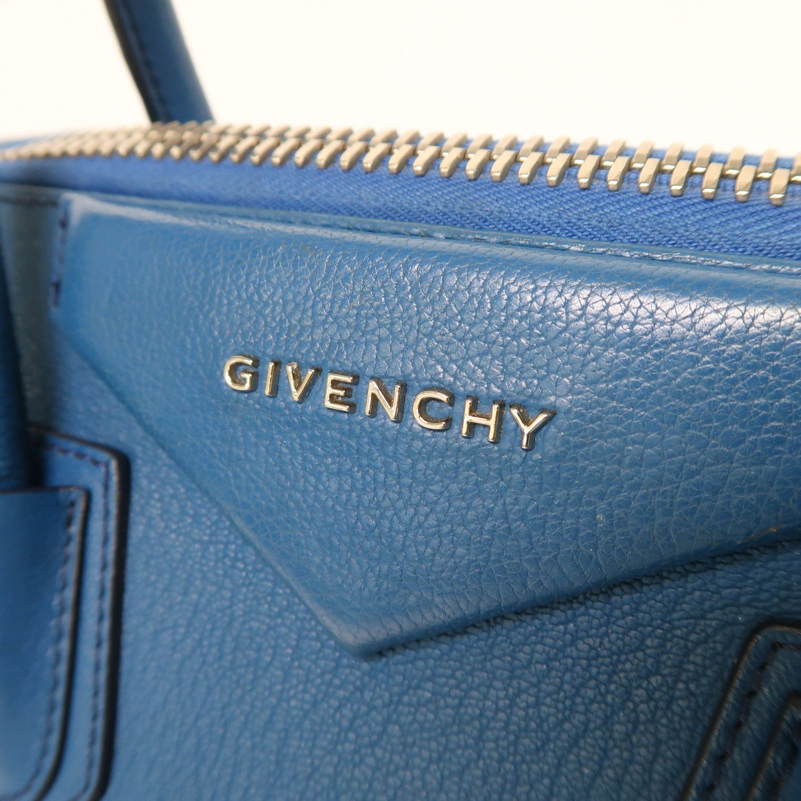 Givenchy Sugar Goatskin Small Antigona Indigo Blue