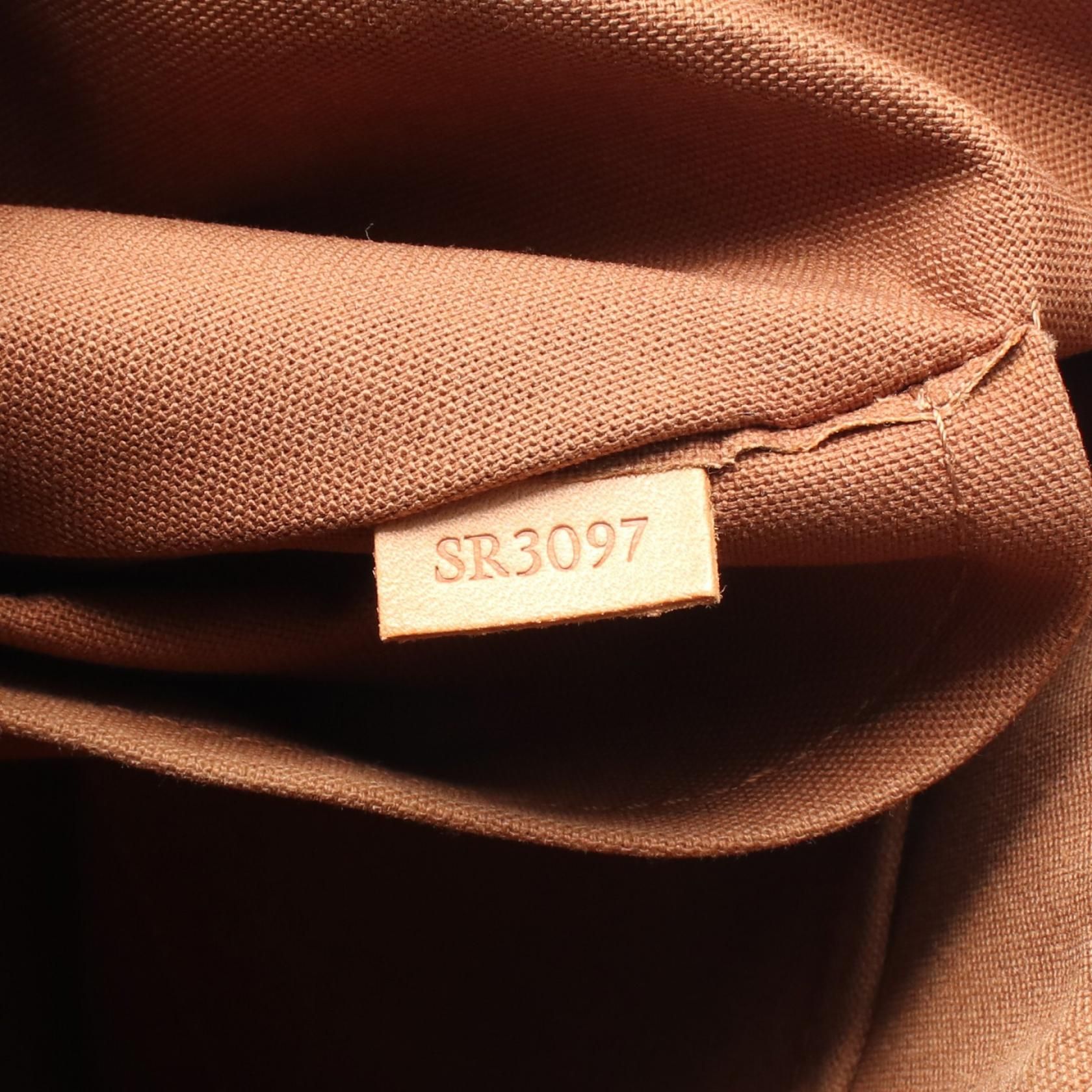 Louis Vuitton Palermo PM, Monogram