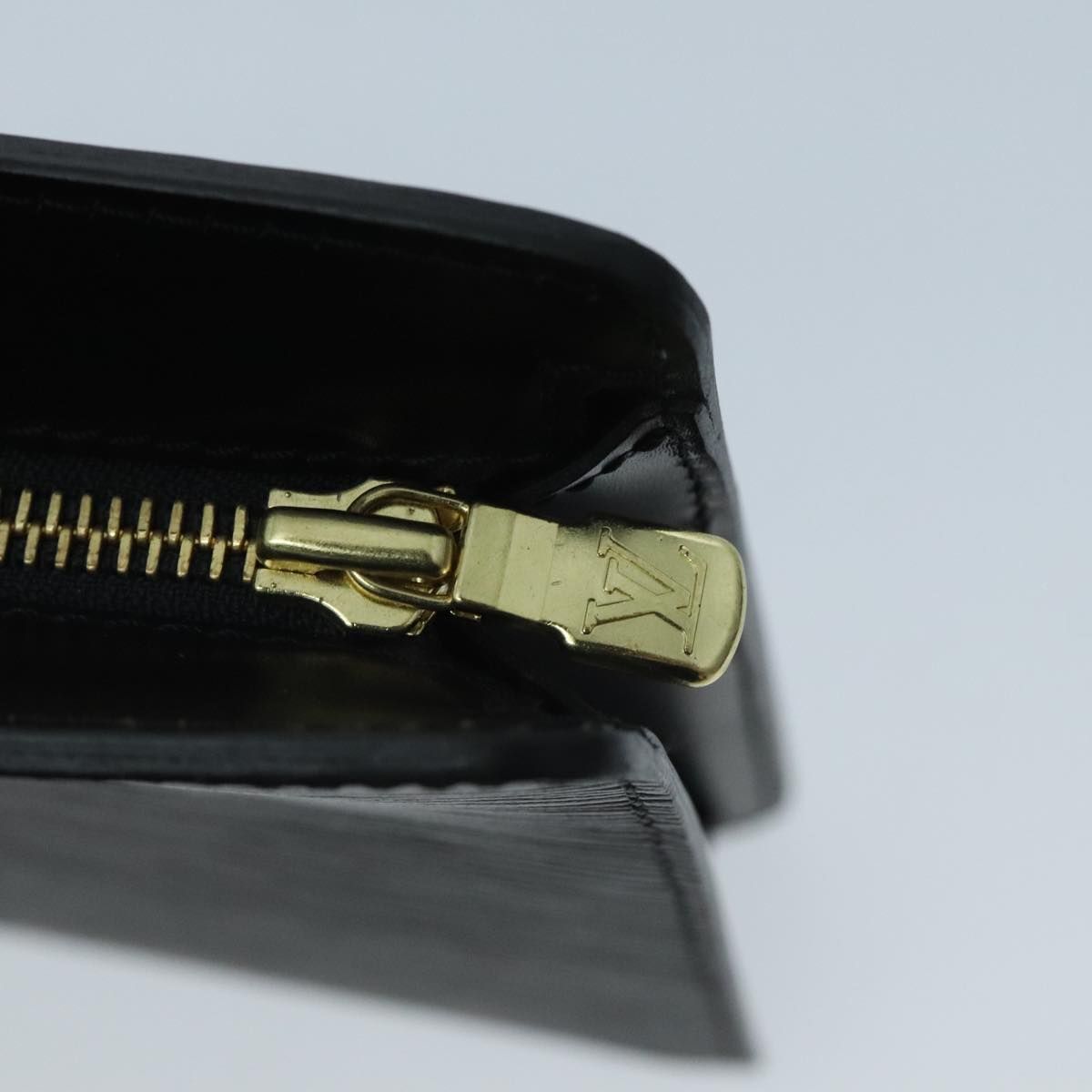 Louis Vuitton Epi Pochette Homme Clutch Bag Black Noir M 52522 Lv Auth
