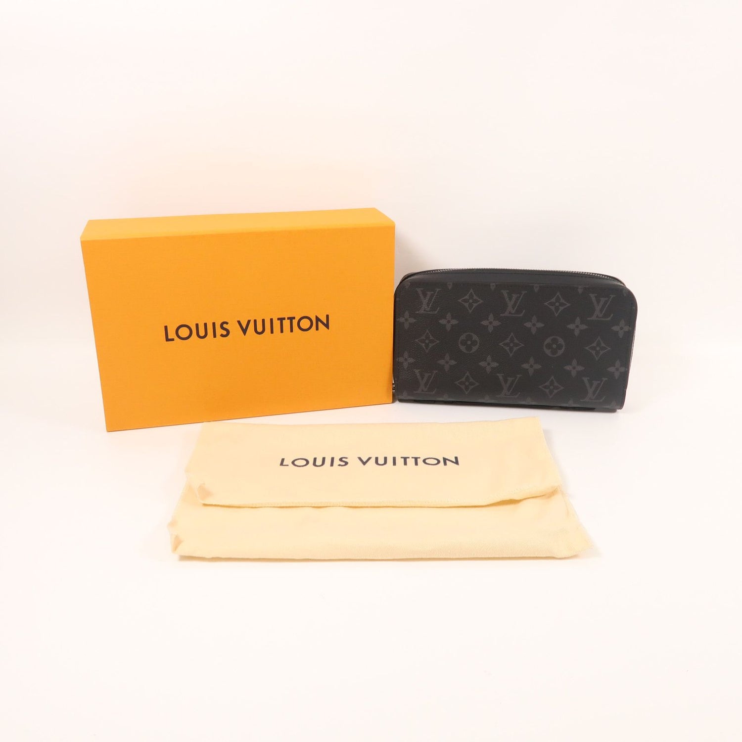 Louis Vuitton Monogram Eclipse Zippy Xl Wallet Changzhenbao Black Around Long Wallet M 61698