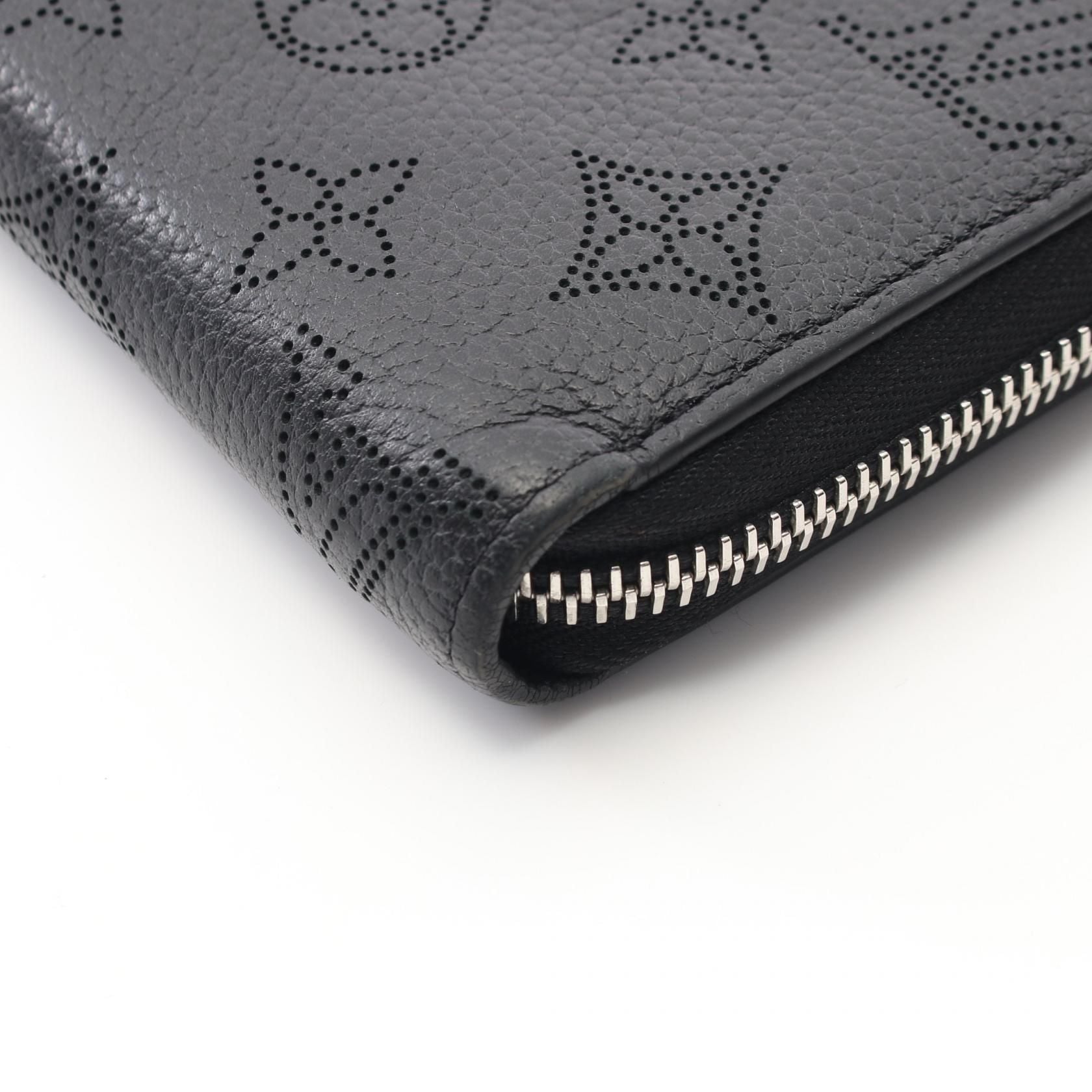 Louis Vuitton Zippy Wallet Black Around Long Wallet M 61867