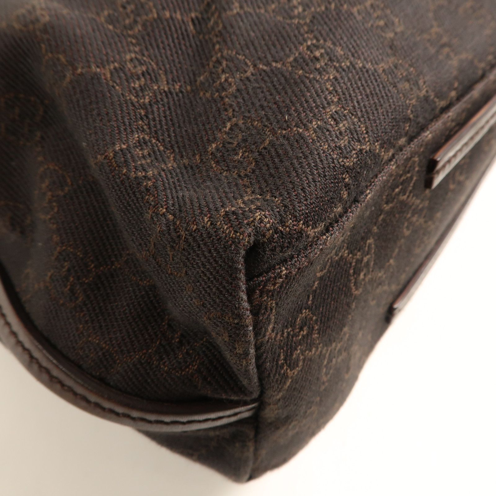 Gucci Canvas Shoulder Bag Brown Canvas 101841