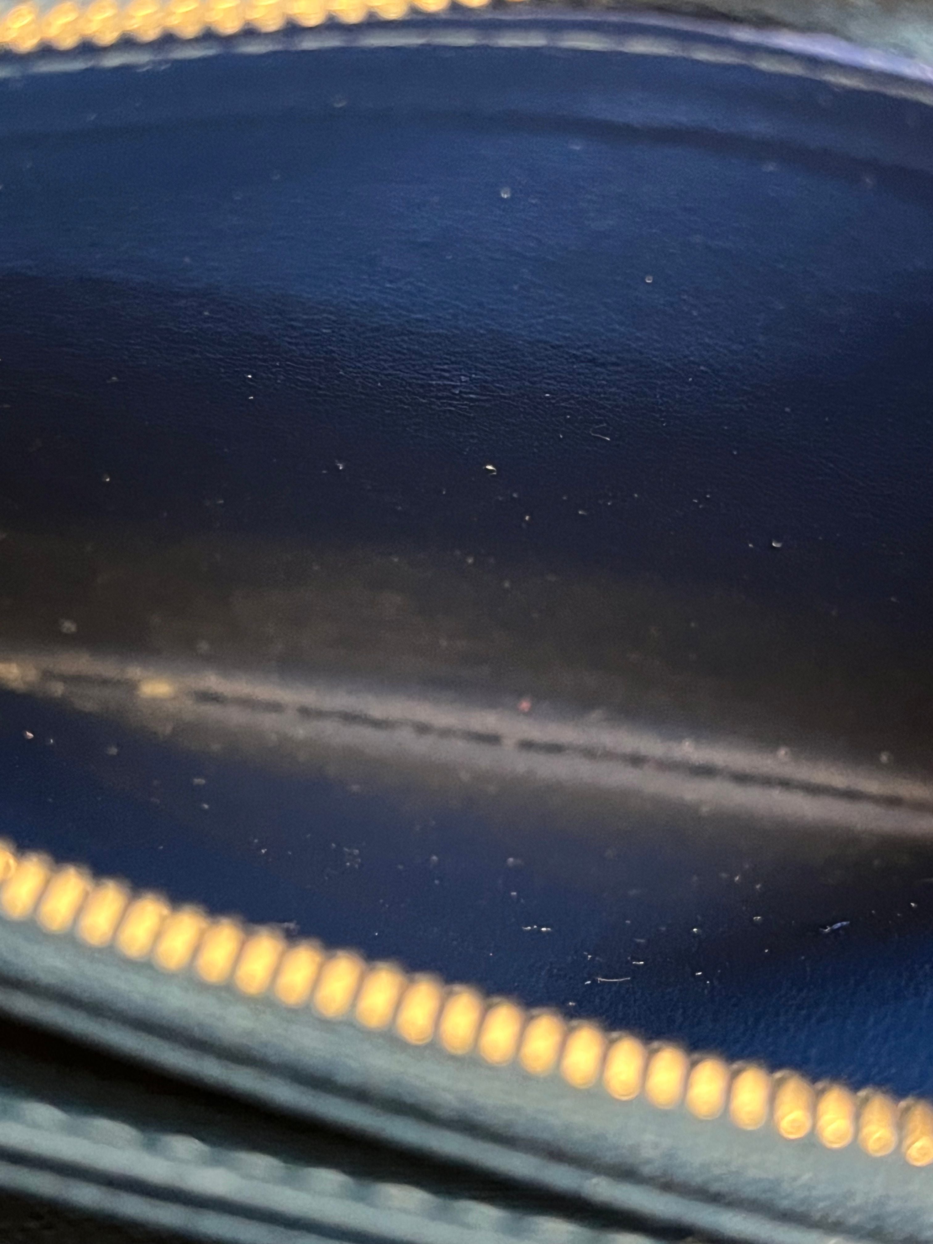 Louis Vuitton Epi Zippy Wallet