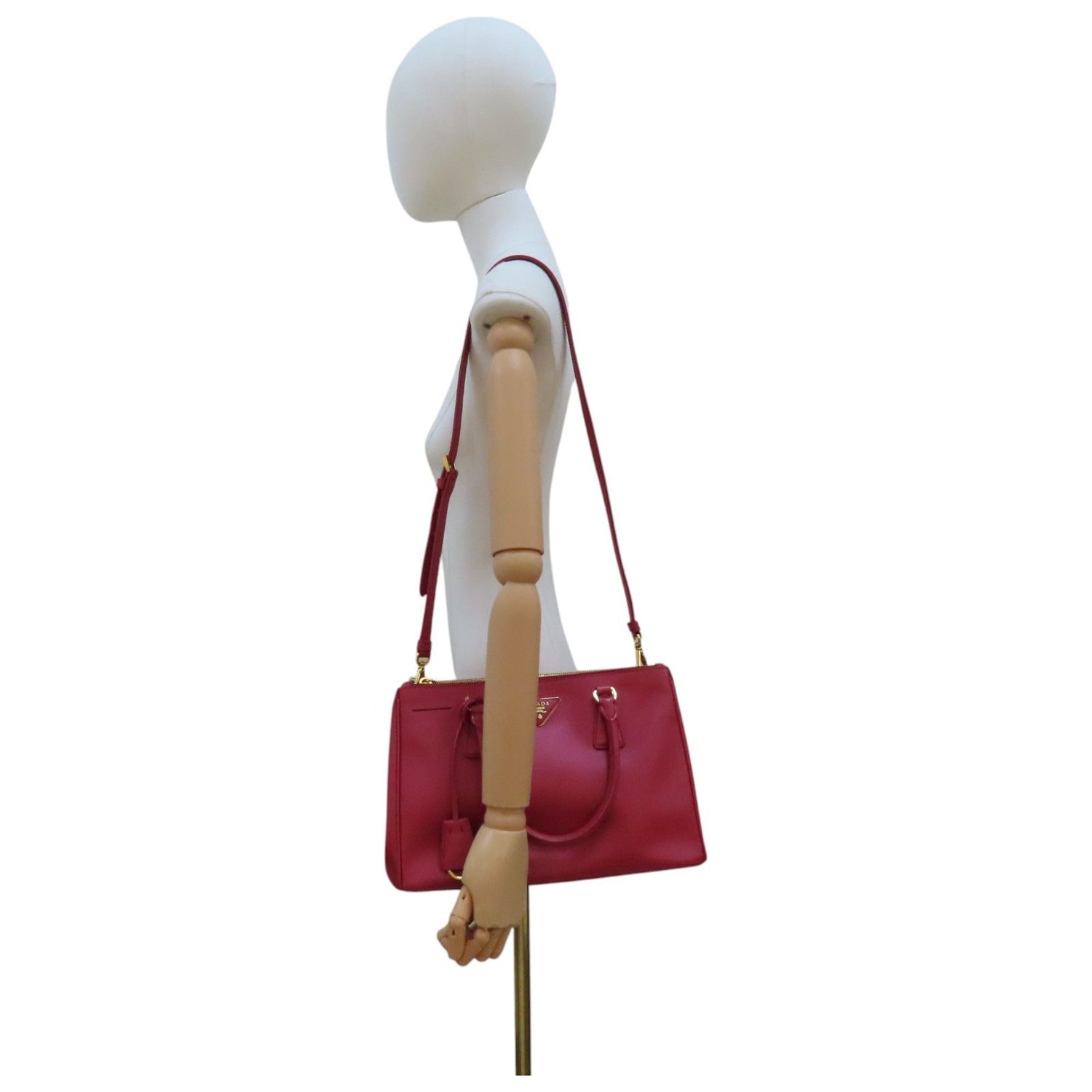 Prada Saffiano Galleria Medium Shoulder Bag Calfskin Red