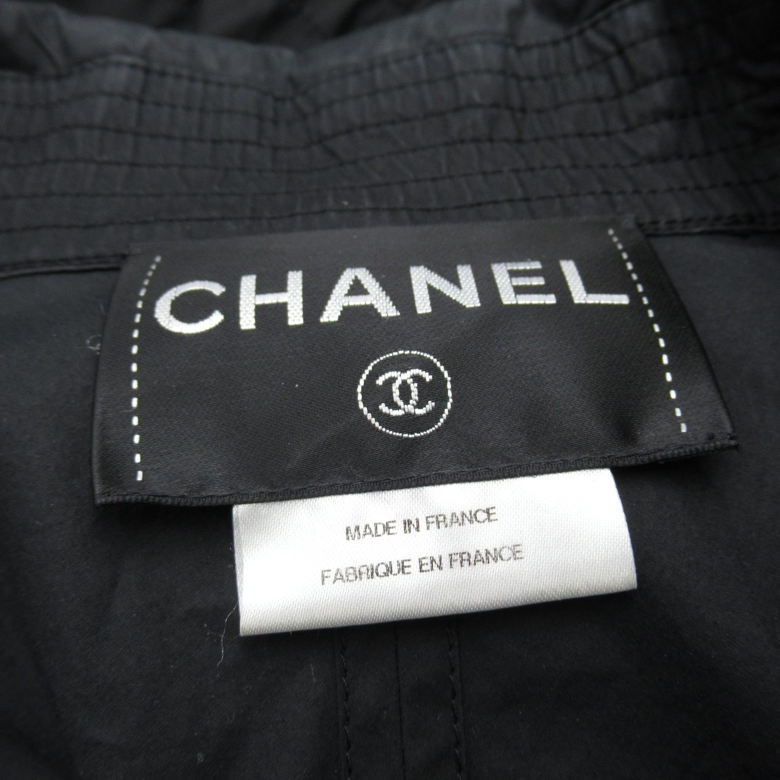 Chanel Black Nylon Windbreaker Coat P 48056v 35925