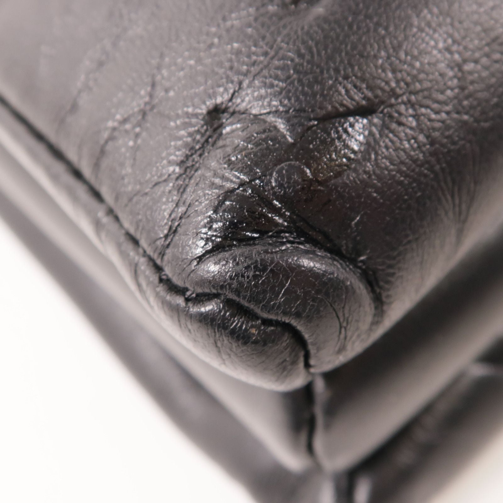 Louis Vuitton Sheepskin Leather Coussin Mm Golden Shoulder Bag Black Shoulder Bag M 57783