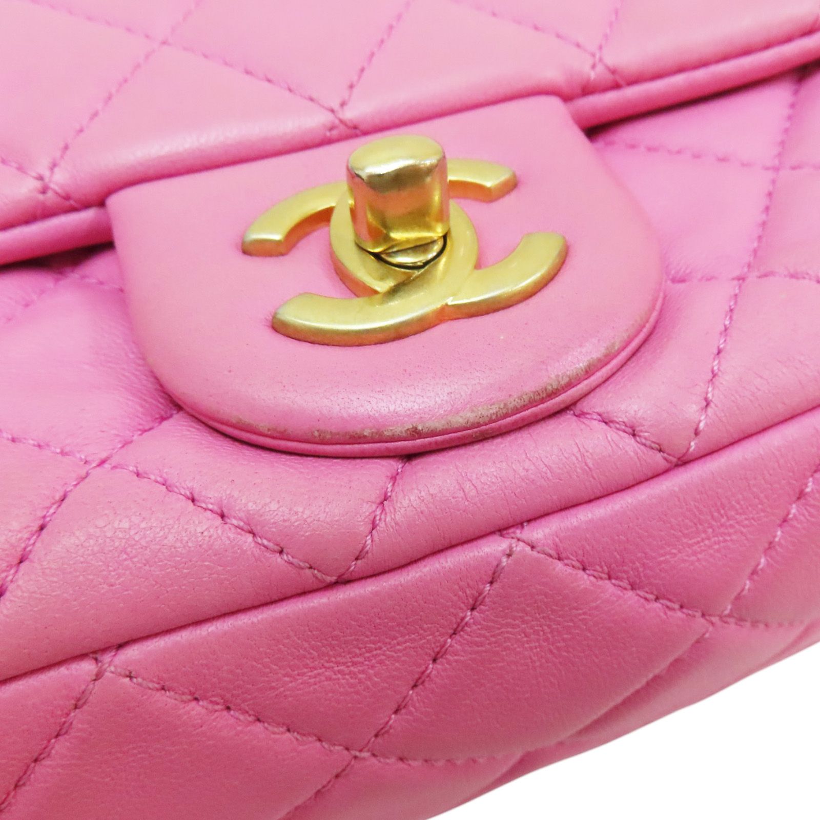 Chanel Matelasse Coco 17 Pearl Crush Shoulder Lambskin Pink Gold Metal