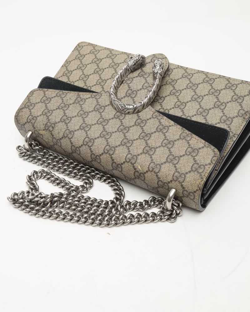 Gucci Gg Supreme Small Dionysus Bag
