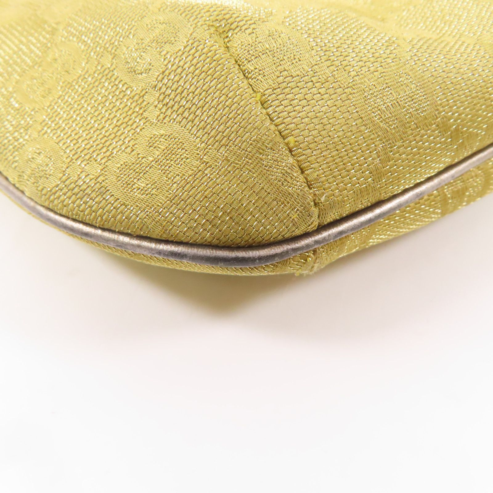 Gucci Canvas/leather Shoulder Bag Silver Shoulder Bag Golden Shoulder Bag Gold Gg Canvas 005.0813