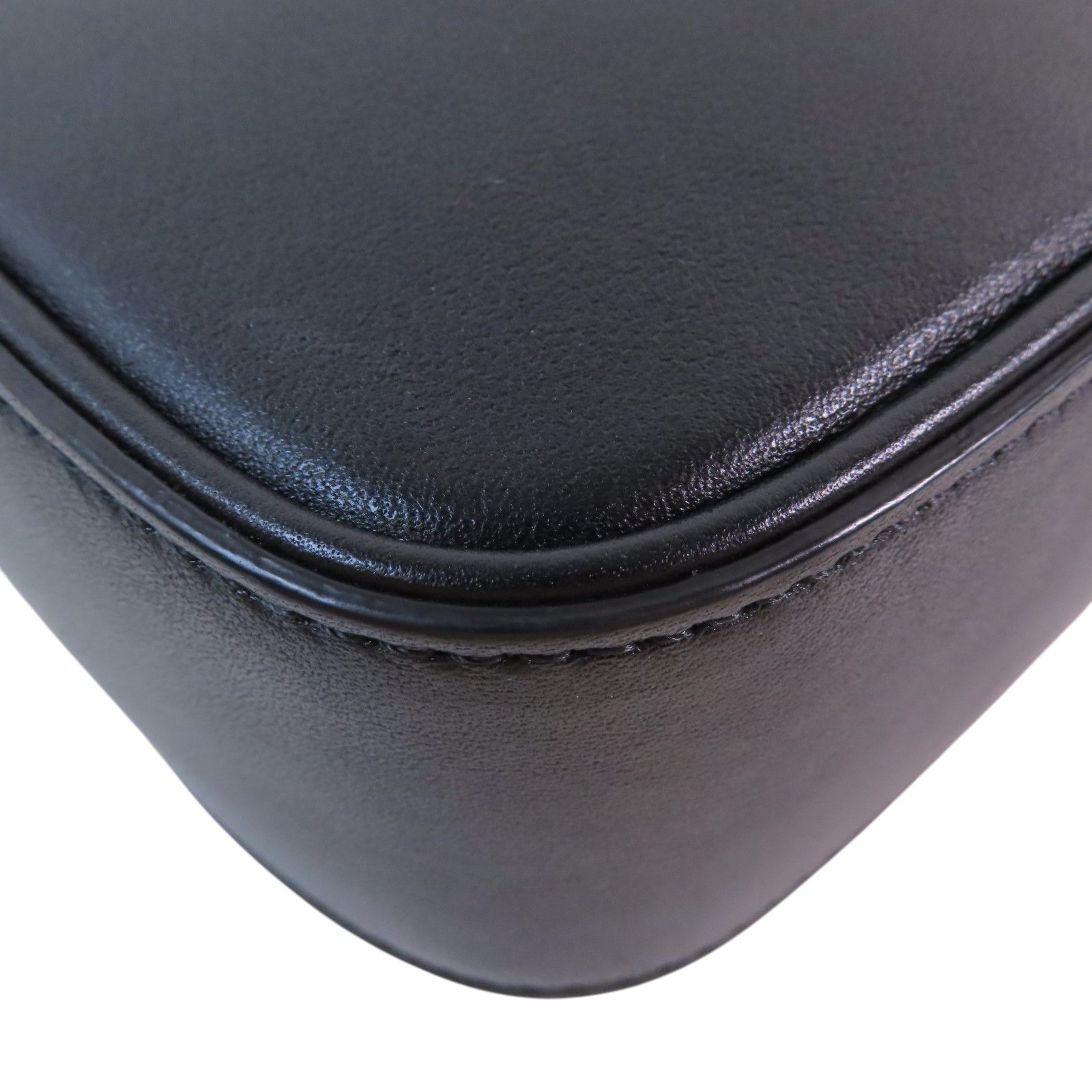 Celine Cowhide Leather Shoulder Bag Silver Shoulder Bag Black Calfskin (cowhide) F-cu-3201