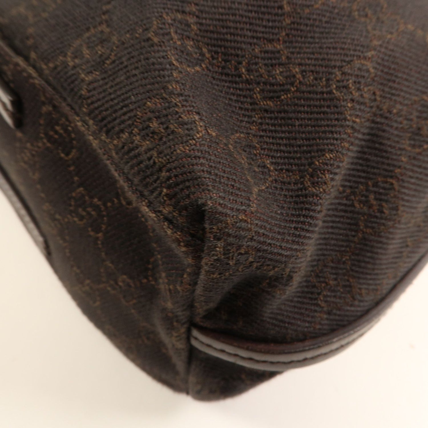 Gucci Canvas Shoulder Bag Brown Canvas 101841