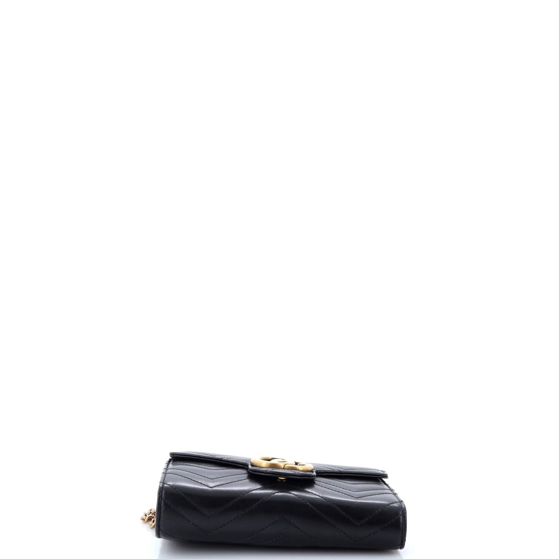 Gucci GG Marmont Chain Wallet Matelasse Leather Mini
