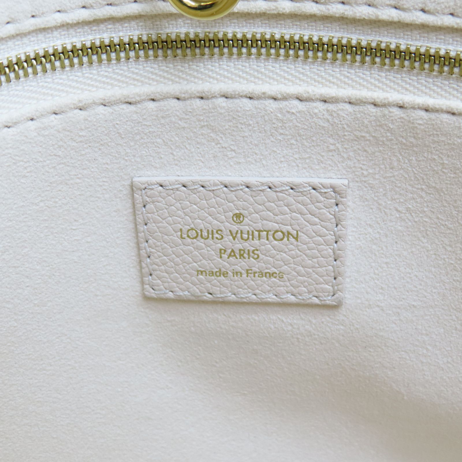 Louis Vuitton On The Go Pm Shoulder Handbag Calfskin Off White M 46513