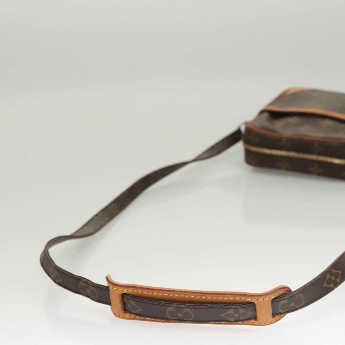 Louis Vuitton Danube, Monogram