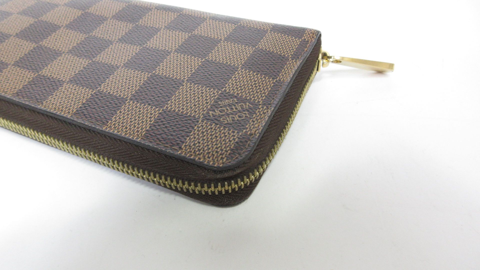 Louis Vuitton Zippy Wallet, Damier Ebene