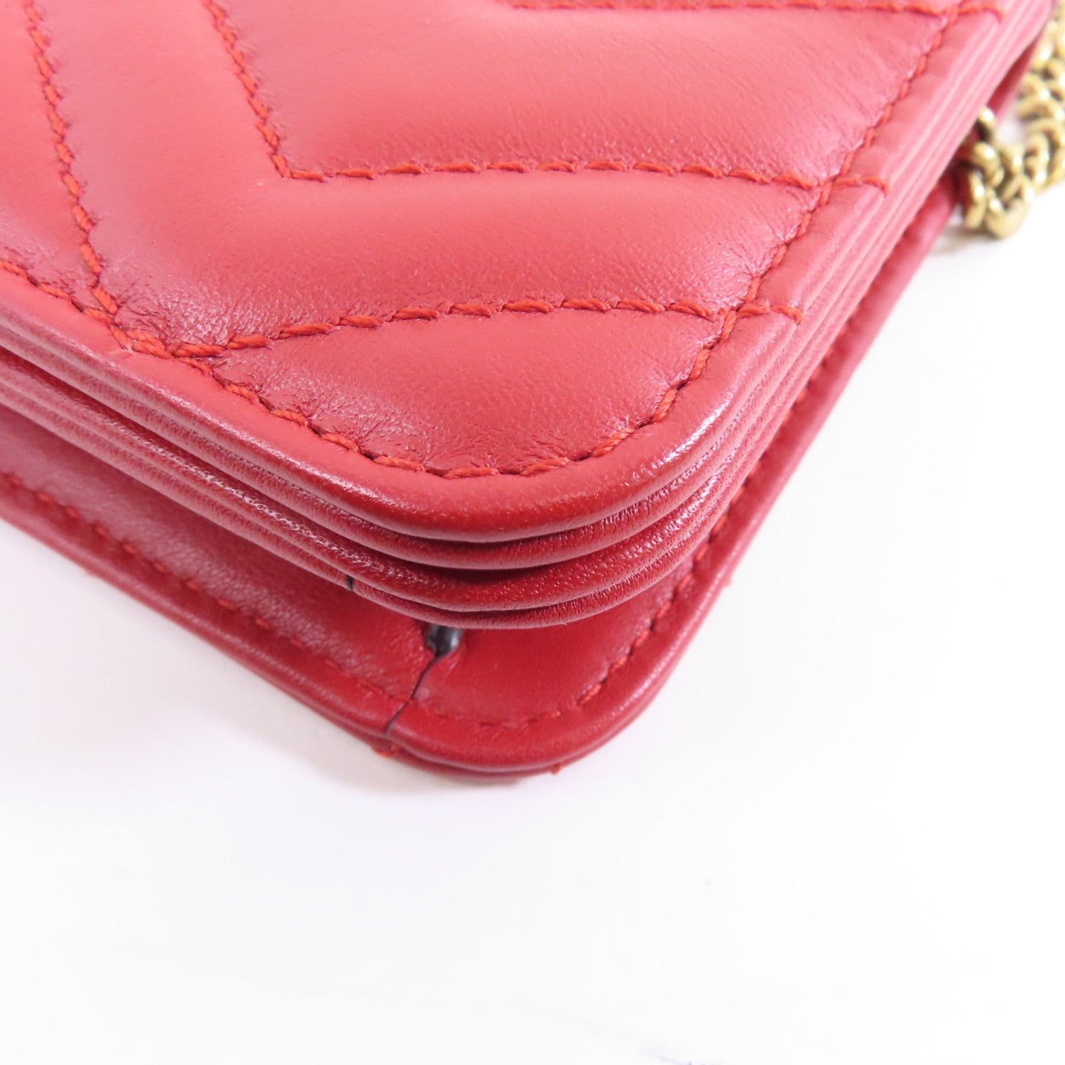 Gucci Cowhide Leather Gg Marmont Gold Bag Crimson Shoulder Bag Red Calfskin (cowhide) 488426