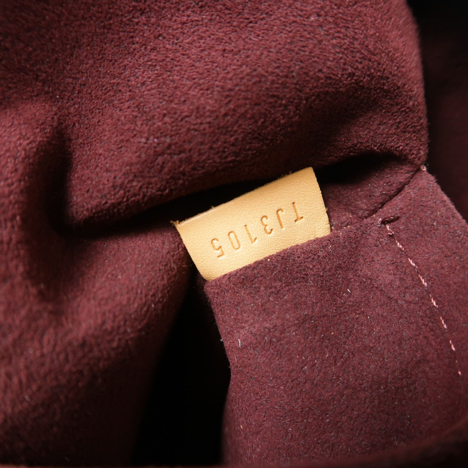 Louis Vuitton Retiro PM, Monogram