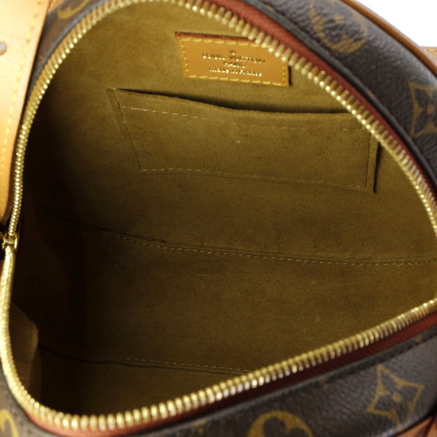 Louis Vuitton Boite Chapeau Souple Bag Monogram Canvas Mm