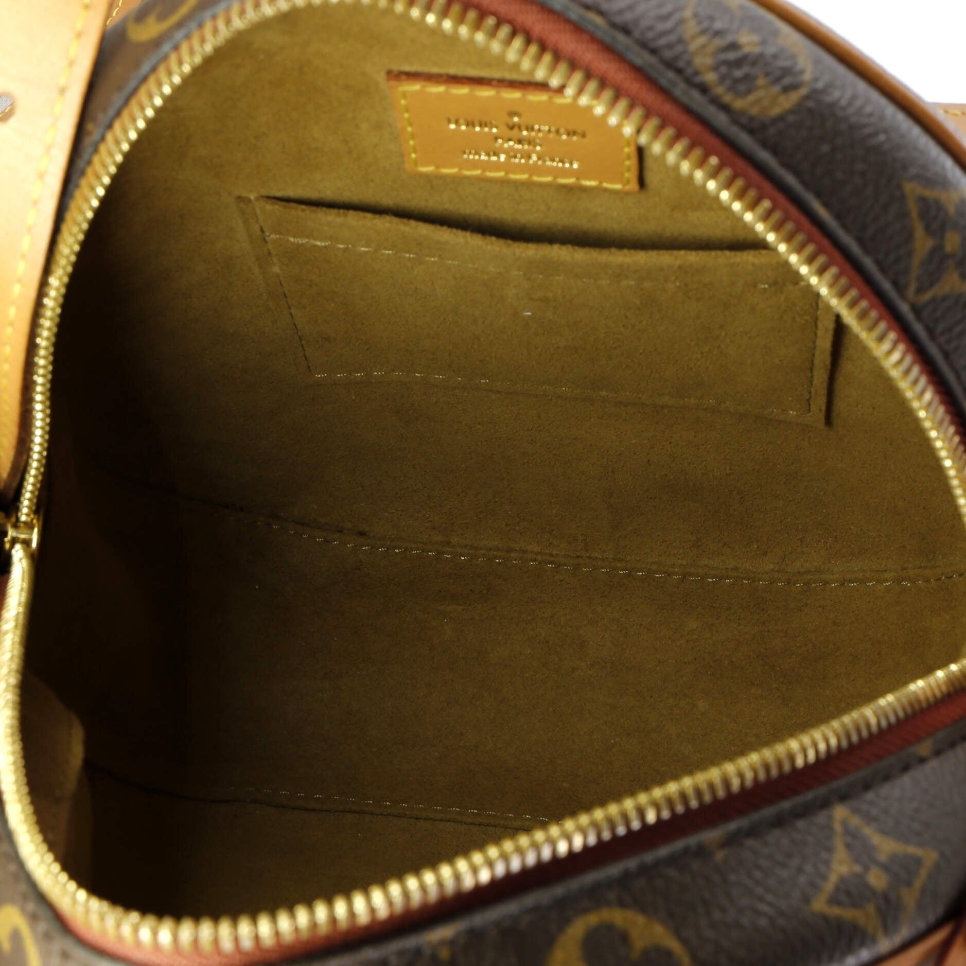 Louis Vuitton Boite Chapeau Souple Bag Monogram Canvas Mm