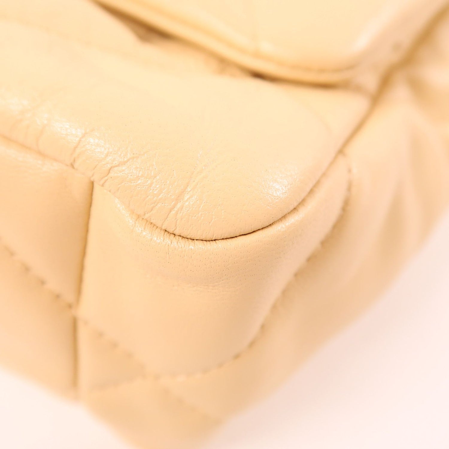 Chanel Beige Sheepskin Leather 19 Hand-turned Shoulder And Back Bag 2way Shoulder Bag Lambskin (sheep Leath