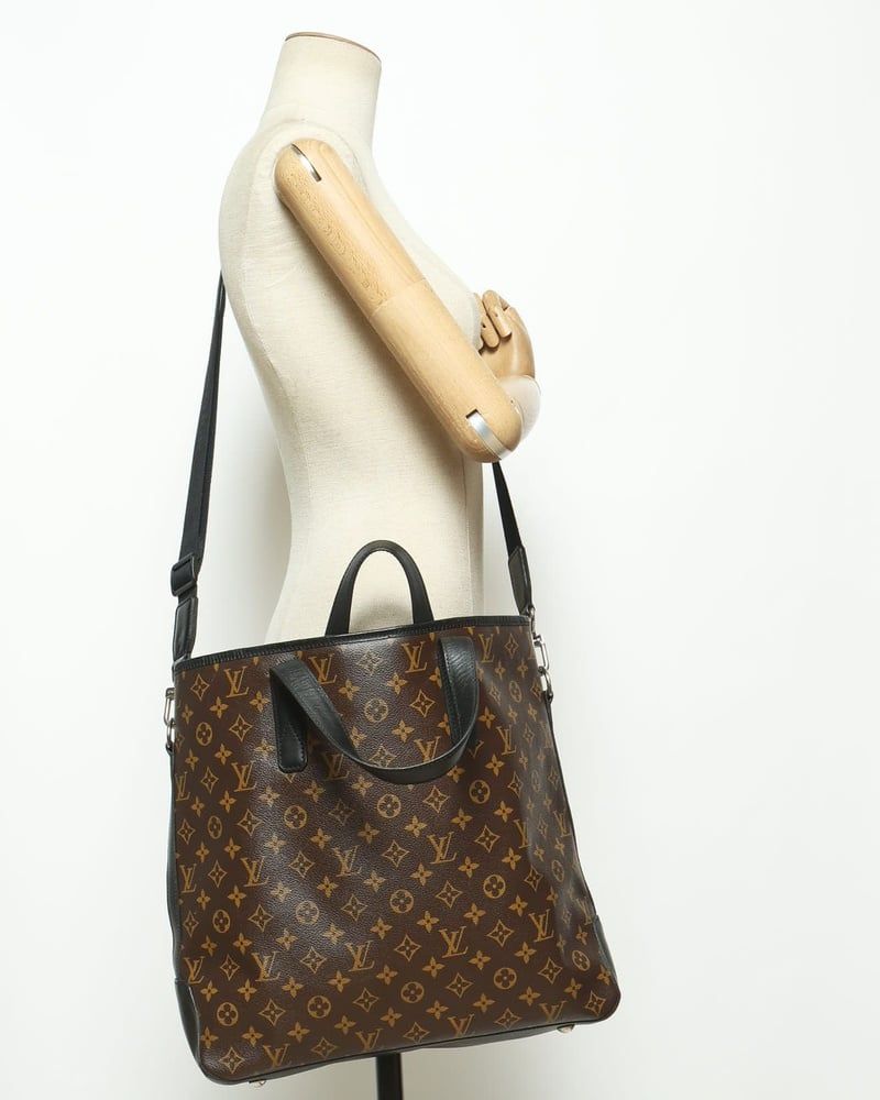 Louis Vuitton Monogram Macassar Davis Tote Bag