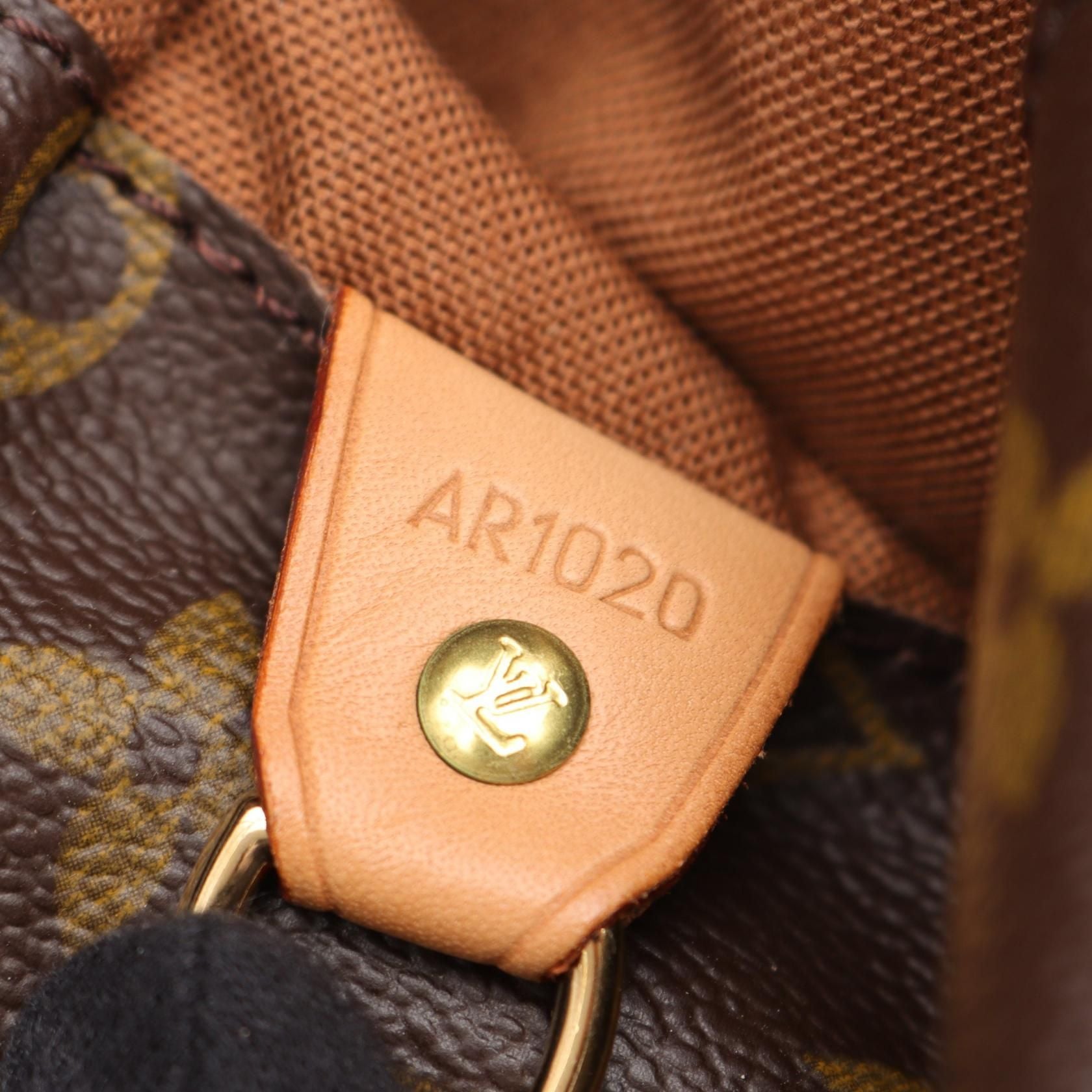 Louis Vuitton Cabas Alto, Monogram