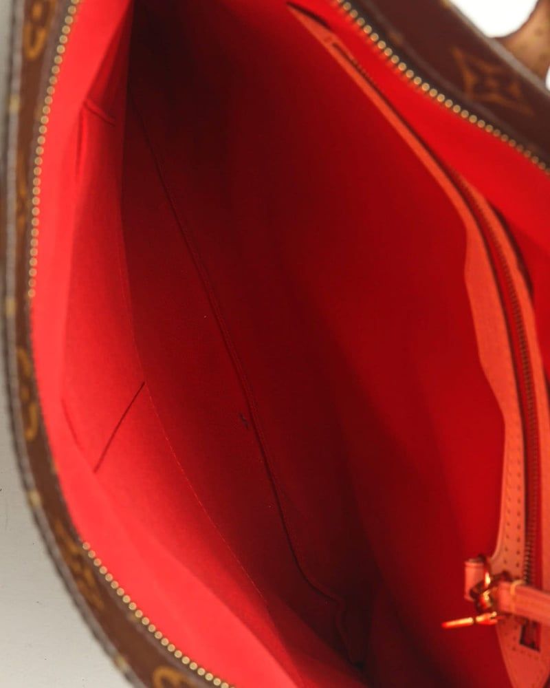 Louis Vuitton Monogram Carry It Bag