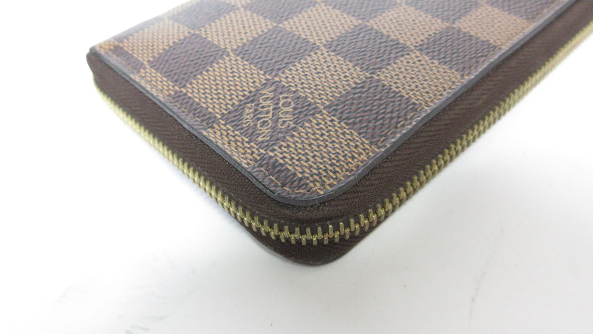 Louis Vuitton Zippy Wallet, Damier Ebene