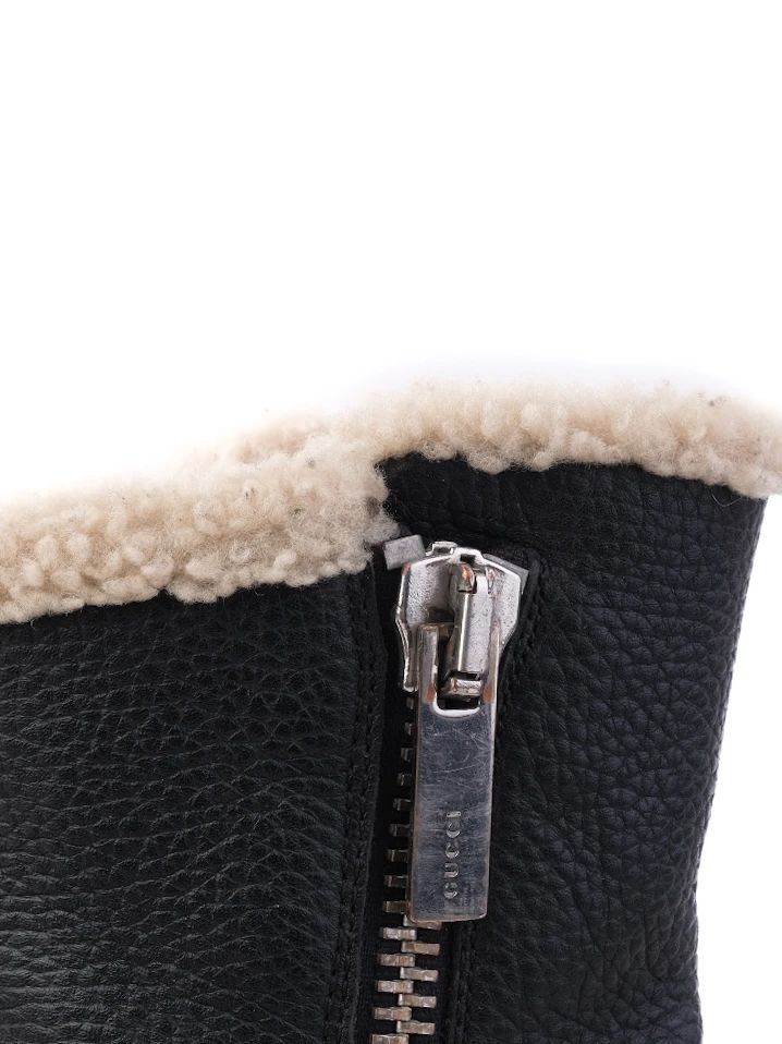 Excellent Gucci Black Leather Kids Boots Size 33 with Shearling Lining