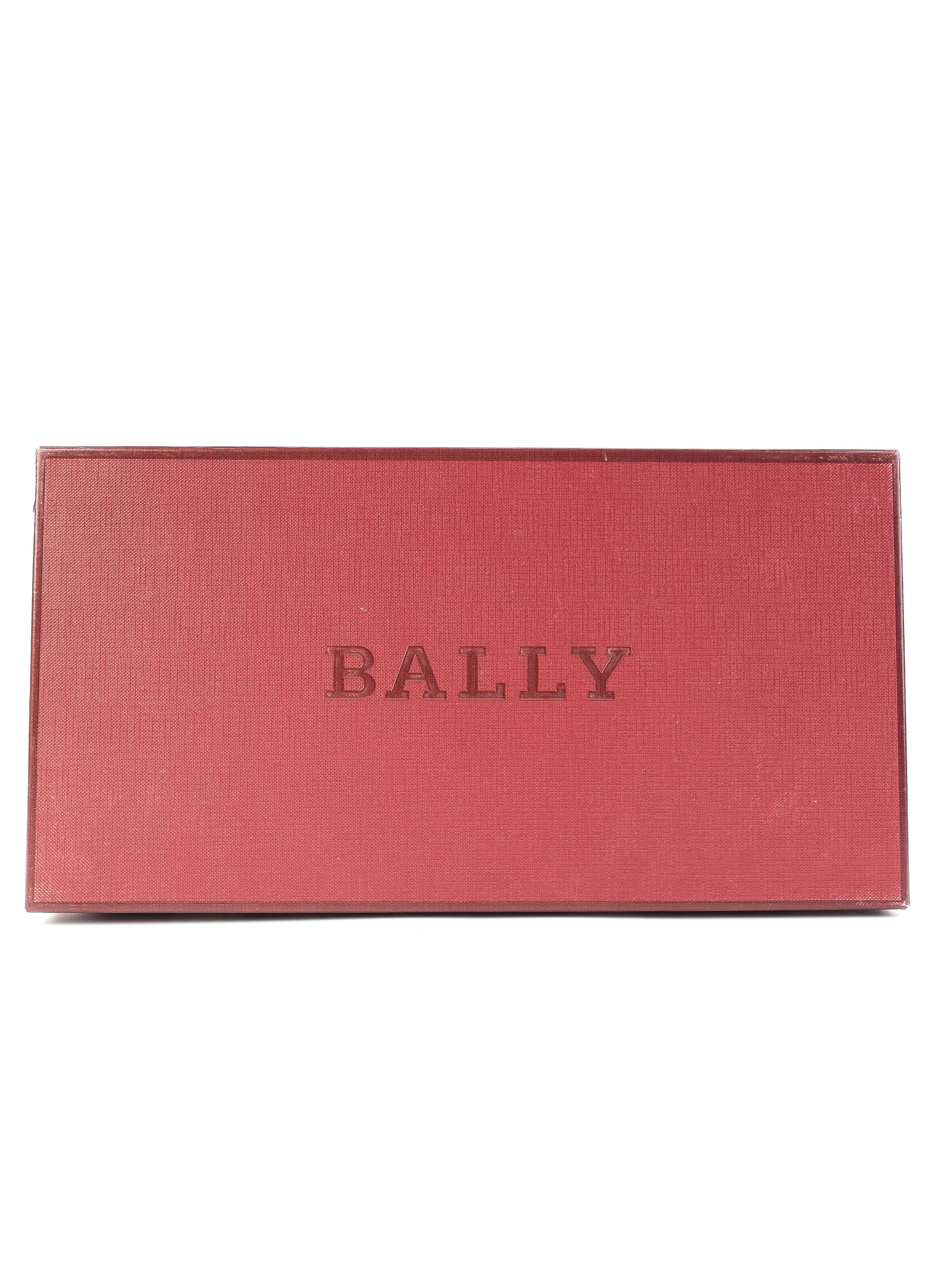 Good Bally Women&