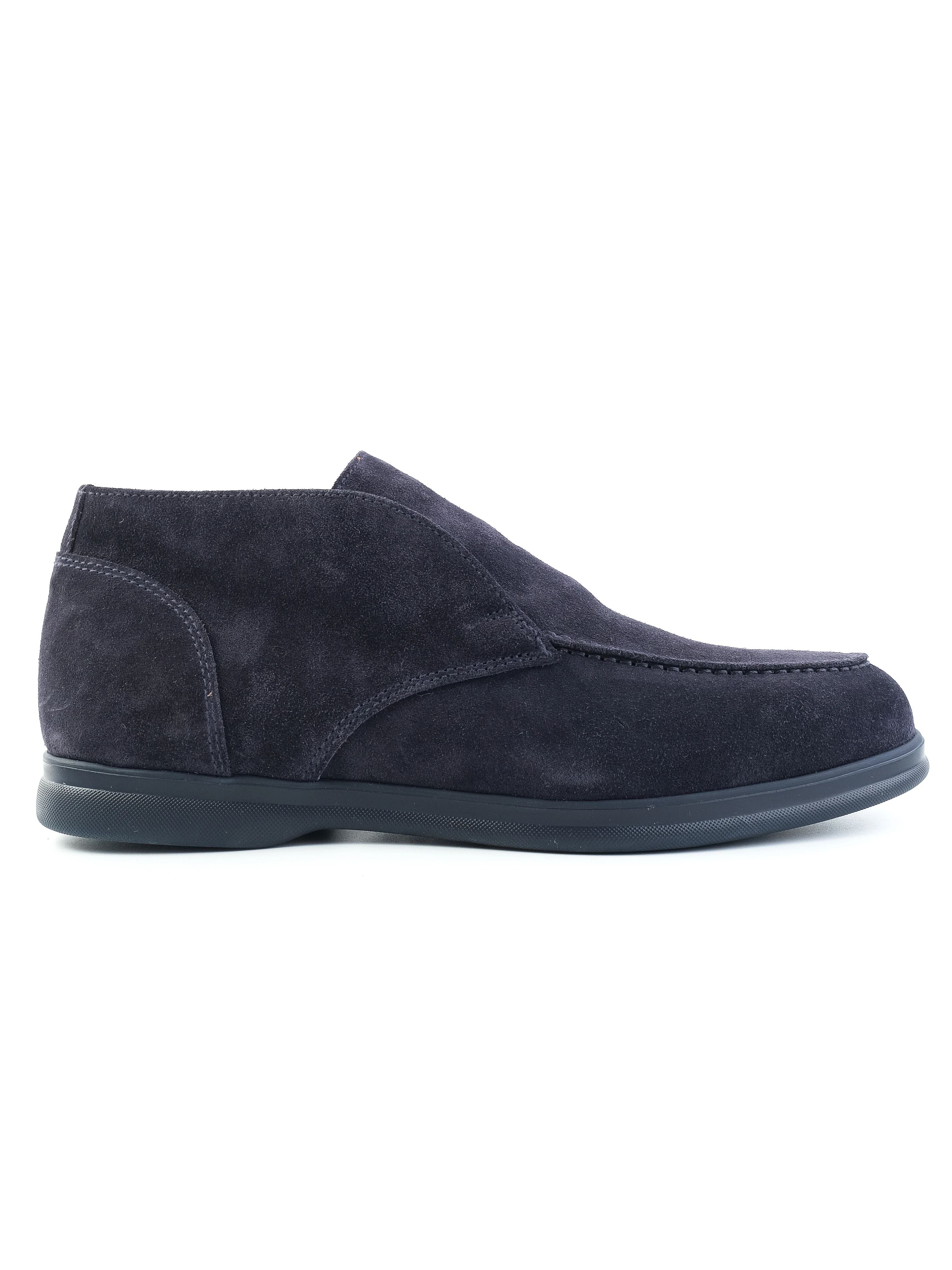 NEW Doucal&