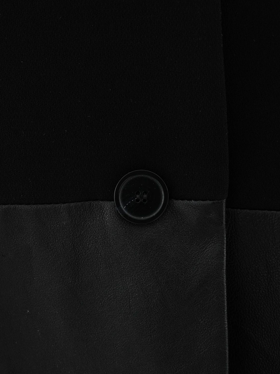 Max Mara Black Blazer XL Excellent Condition V-Neck Design