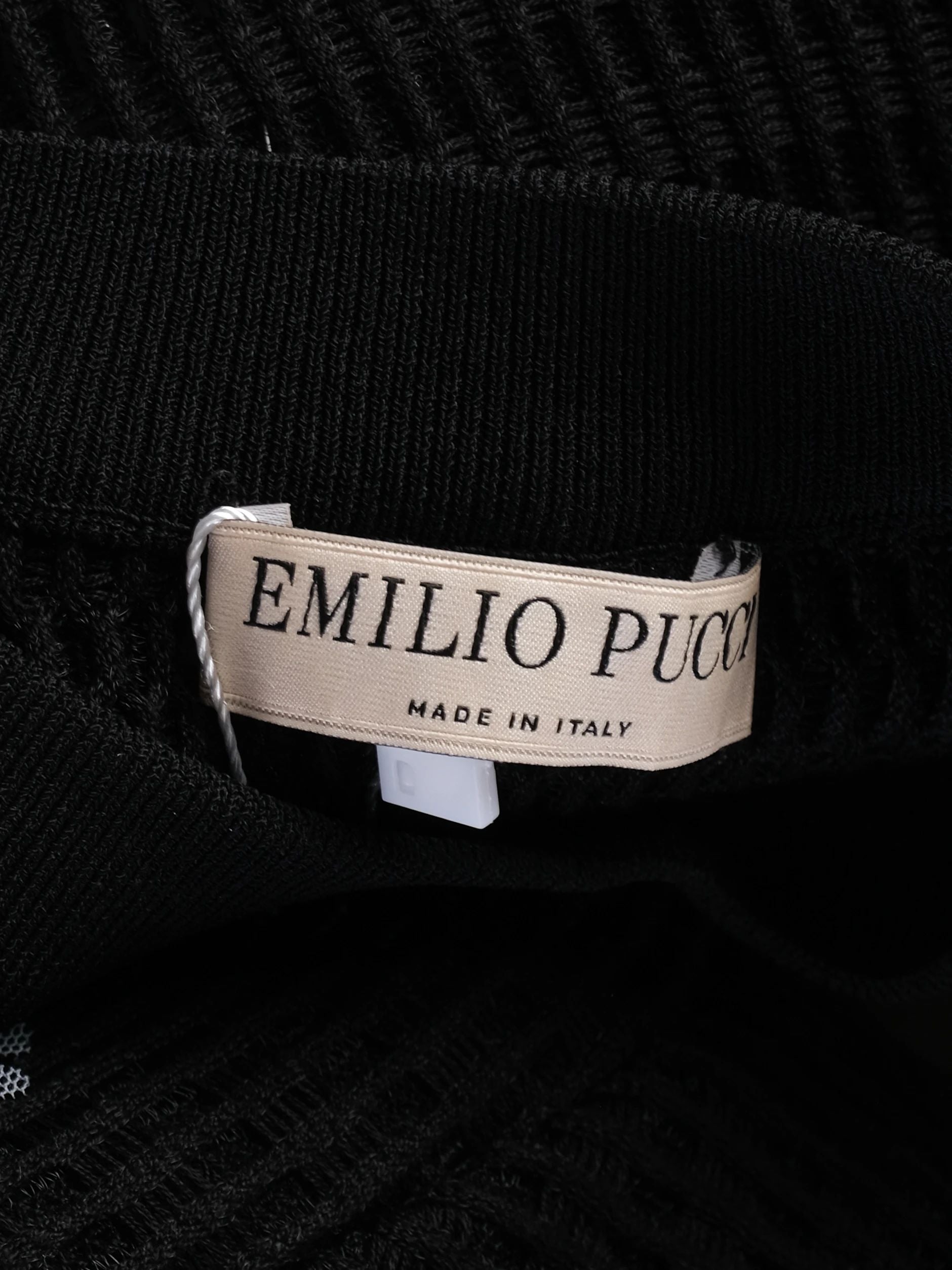 Emilio Pucci Black Short Sleeve Knit Top Size M Excellent Condition