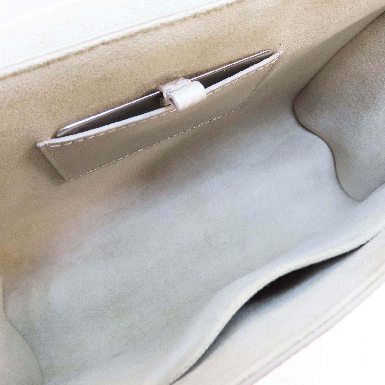 Louis Vuitton Twist Mm Rockstud Shoulder Bag Epi Leather Milktea M 24043