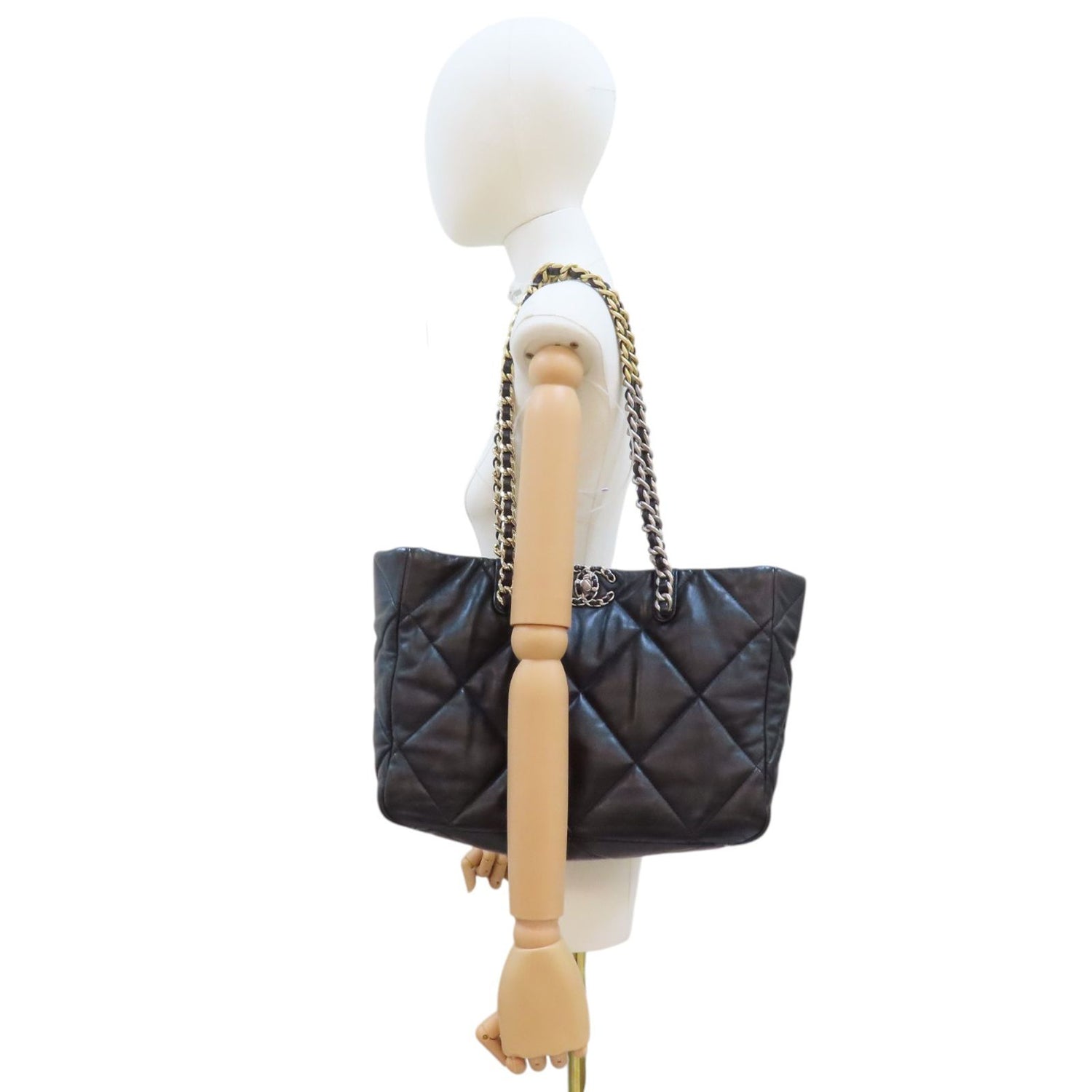 Chanel 19 Shopping Tote Bag Black Quilted Lambskin As 3660