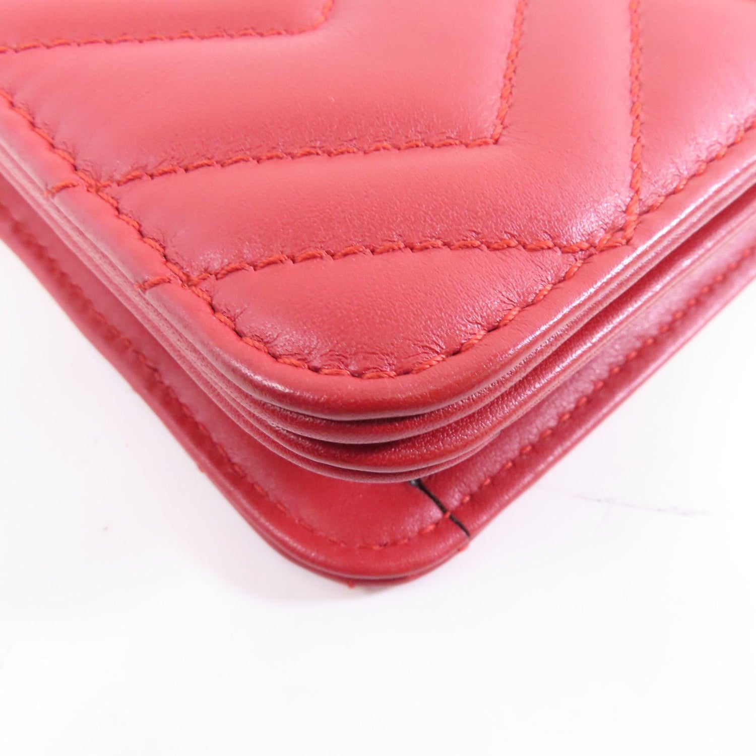 Gucci Cowhide Leather Gg Marmont Gold Bag Crimson Shoulder Bag Red Calfskin (cowhide) 488426