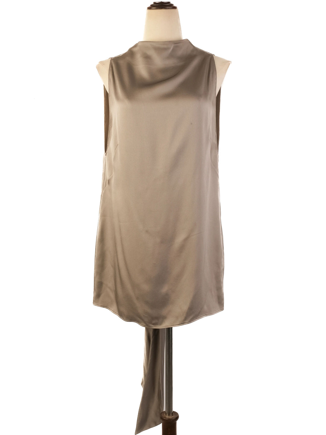 Excellent Tom Ford Gray Silk Top Size L with Open Back Detail