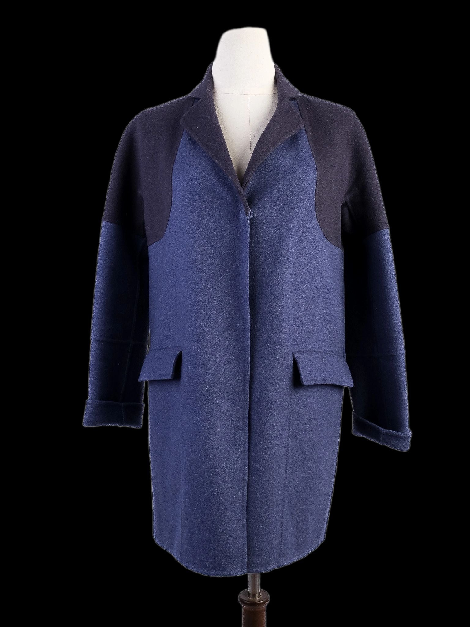 Excellent MaxCo Blue Wool Coat Size S with Pockets