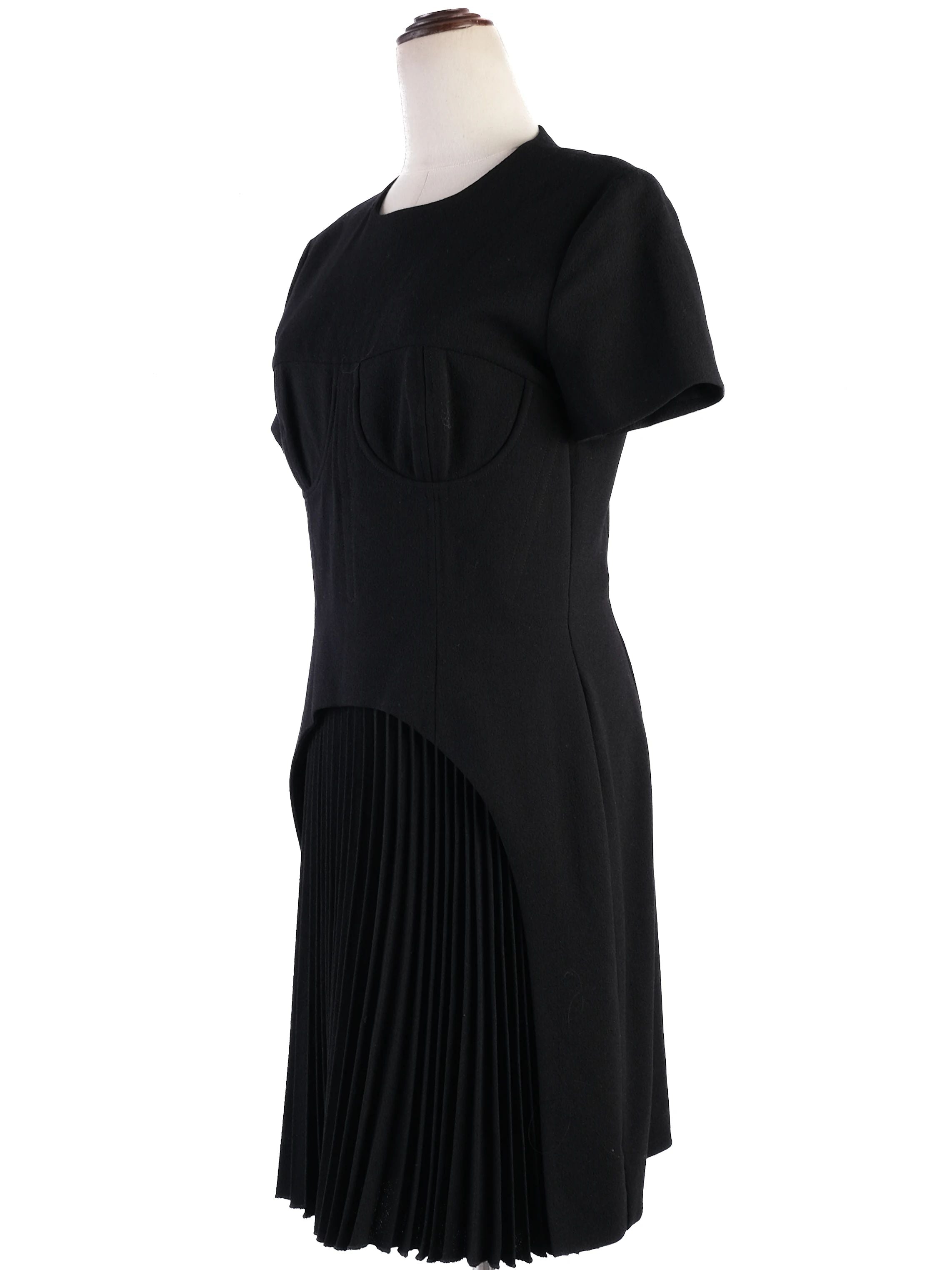 Excellent Christopher Kane Black Wool Dress Size M with Unique Design