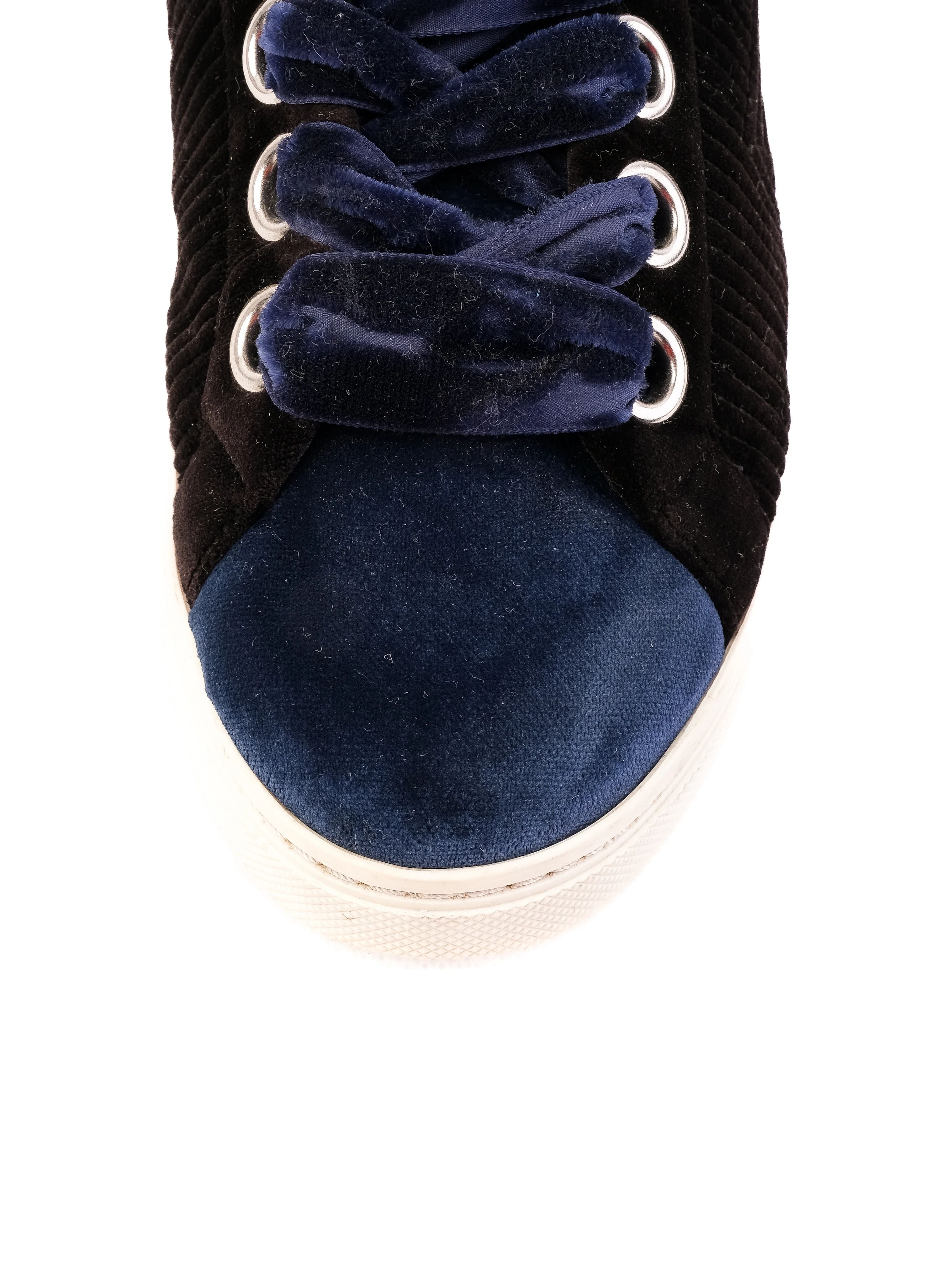 Excellent Fendi Black Fabric Sneakers Size 37 with Blue Accents