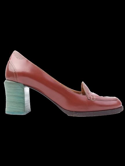 EXCELLENT Fendi Orange Leather Block Heel Loafer-Style Shoes