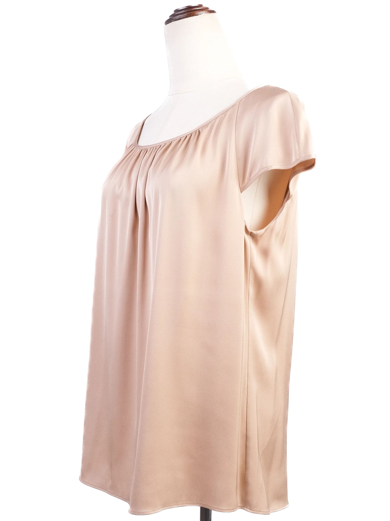 Excellent Hugo White Silk Blouse Size L Short Sleeve Flowy Top