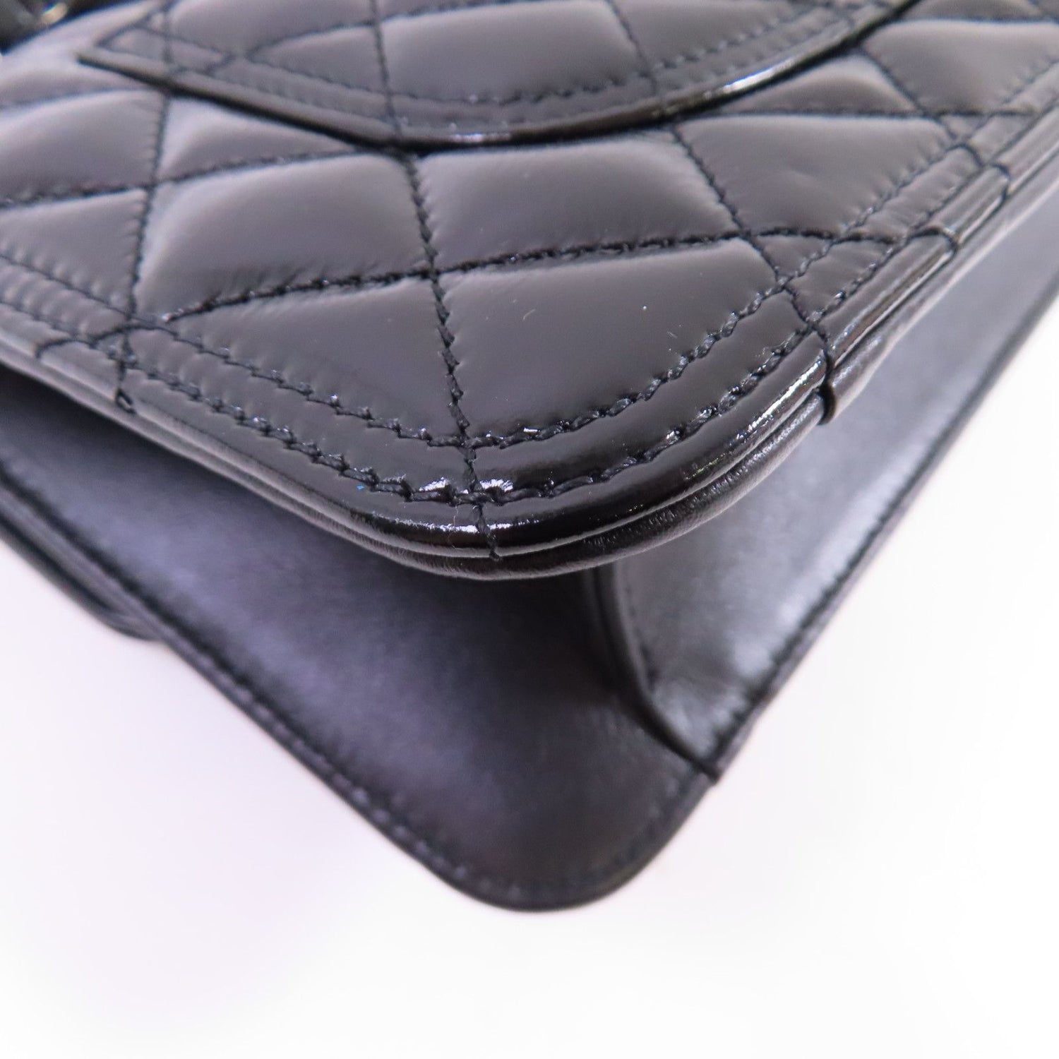 Chanel Black Cowhide Leather Mini Flat Chain Shoulder Bag Hand-handed Shoulder Bag 2way Shoulder Bag Calfskin (cow