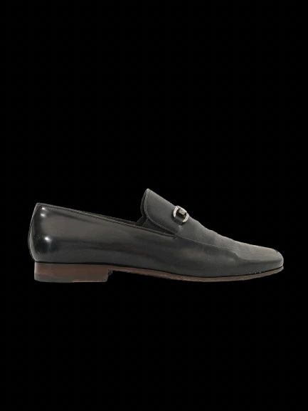 Excellent Condition Black Leather Loafers Size 42 with Metallic Detail