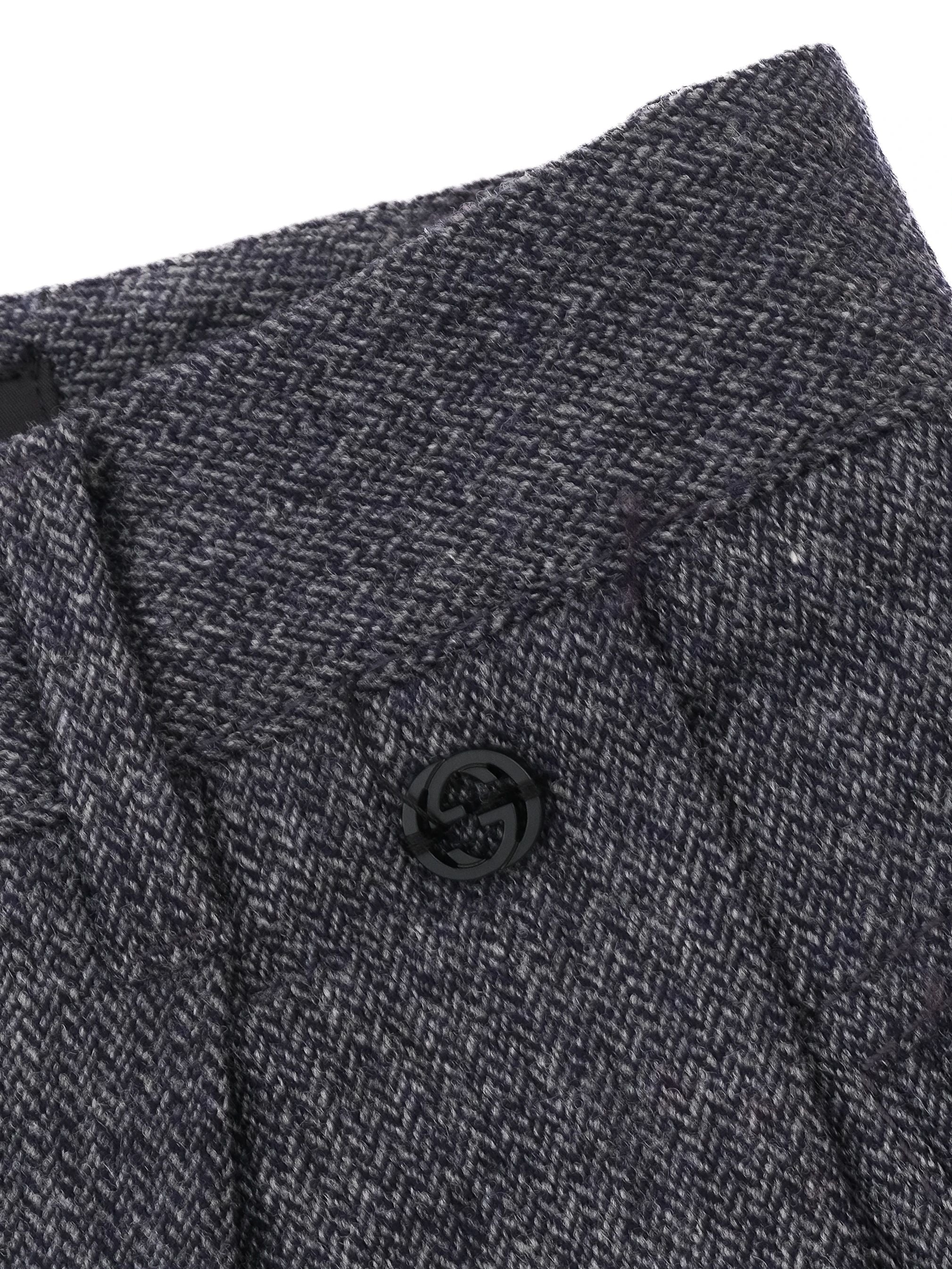 Excellent Gucci Gray Wool Knee-Length Shorts Size 38 S