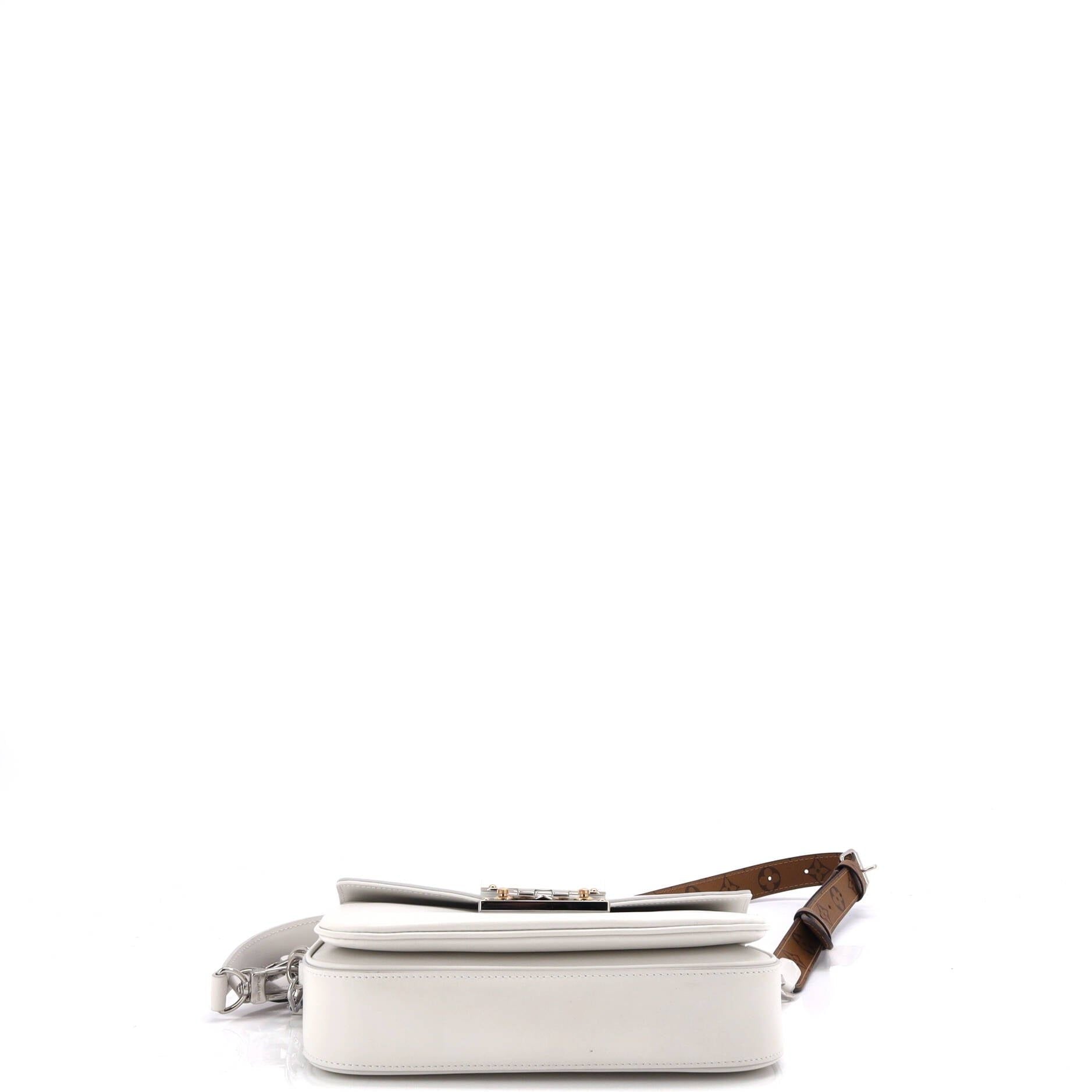 Louis Vuitton Swing Handbag Leather