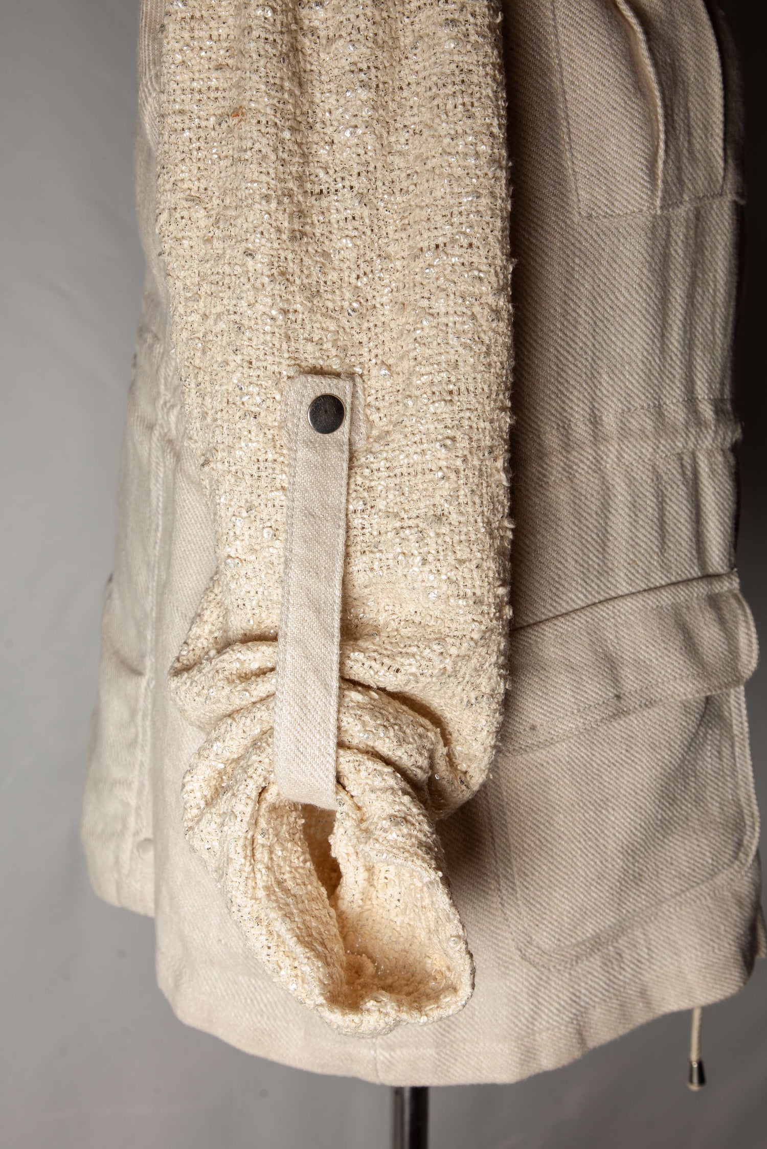Average Generation Love White Jacket with High Collar and Textured Sleeves